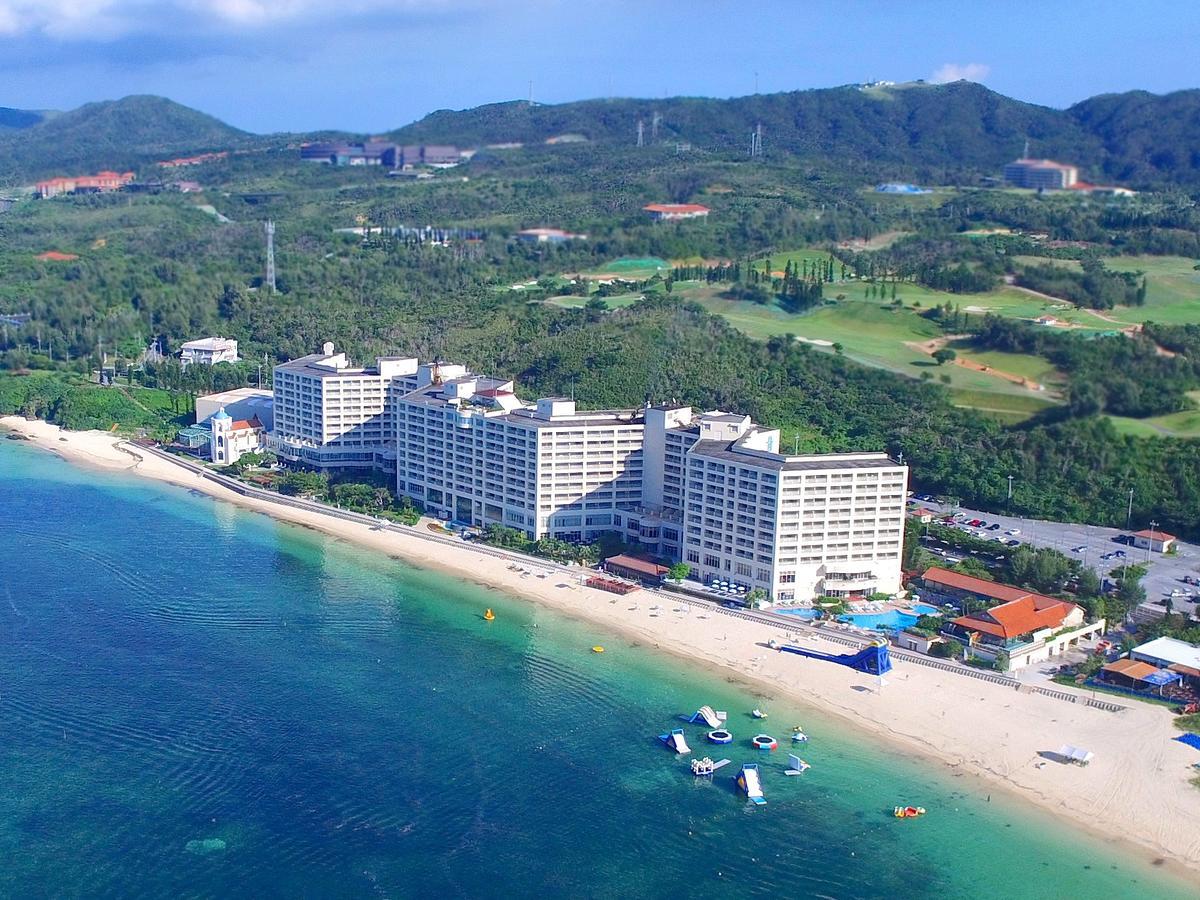 Rizzan Sea Park Hotel Tancha Bay Онна Екстериор снимка